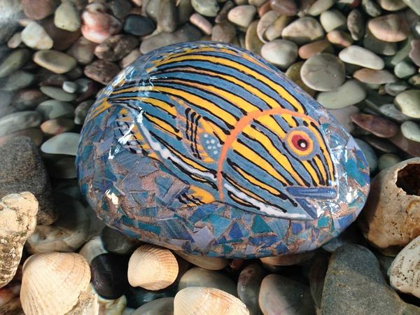 Mosaic Fish Stone Project - Click DOWNLOAD below and enter FREE@FREE.com