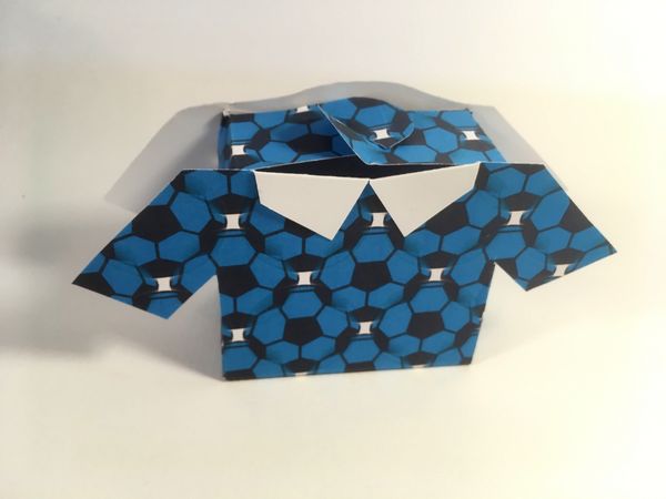 FB 3D Shirt Box Set 01 - 6 Sizes to Download